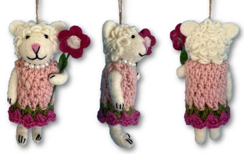 Sauer med kjoler og matchende blomst